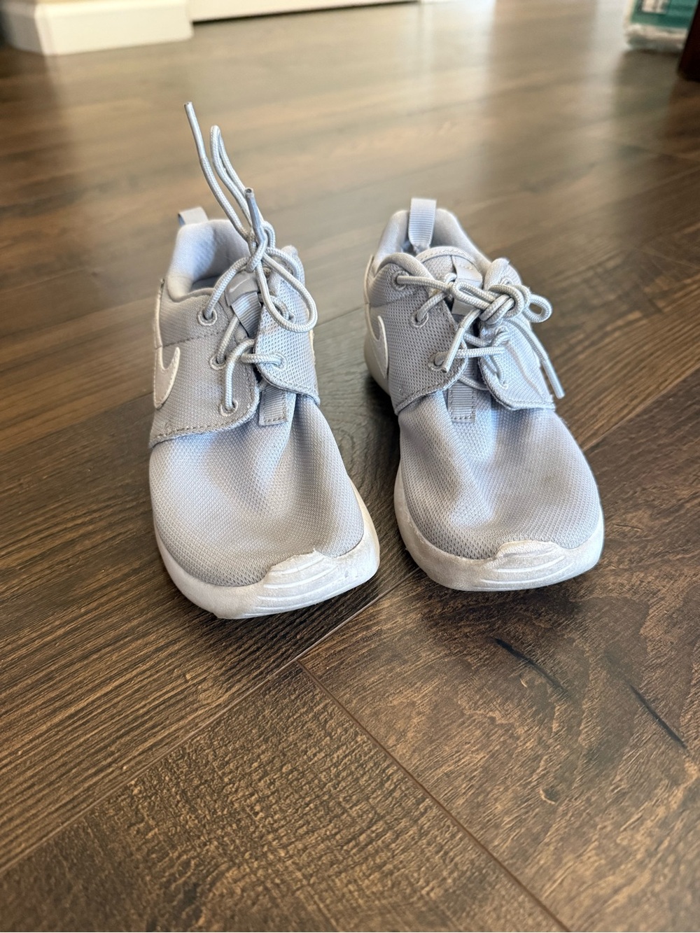 Nike Kids Light Grey Mesh Sneakers